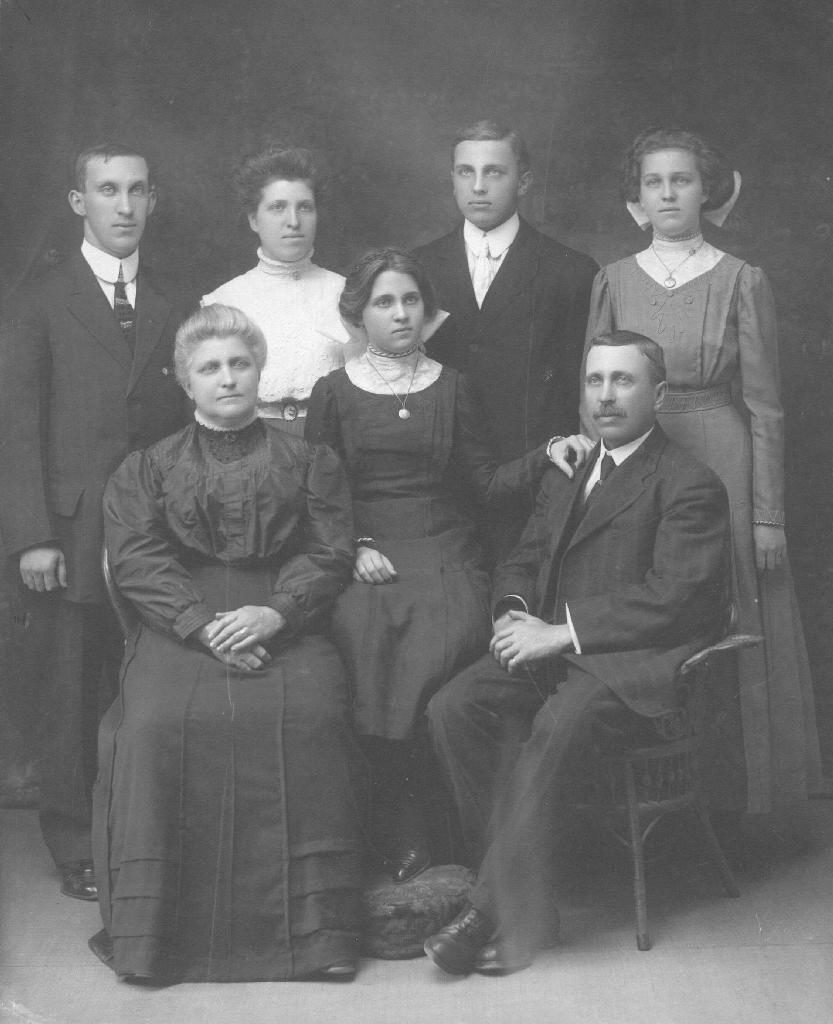 Vosburgh Family c1913