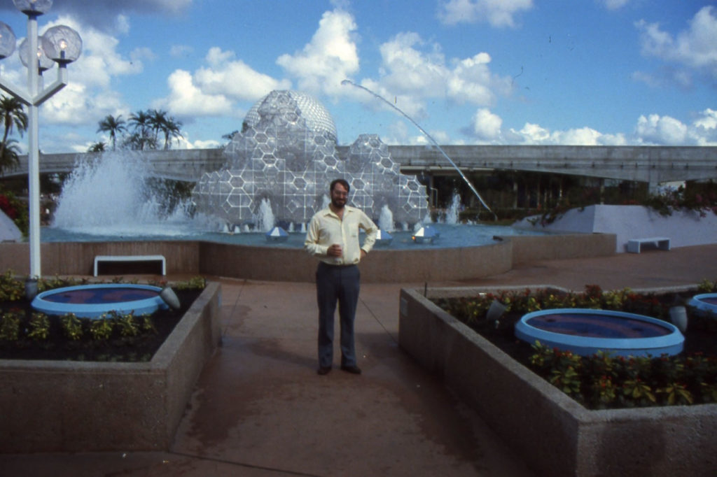 epcot_1982_2